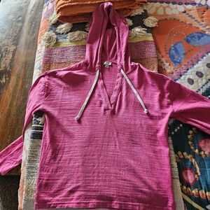 J. Crew Larkspur Pink V-Neck  Beachy Hoodie